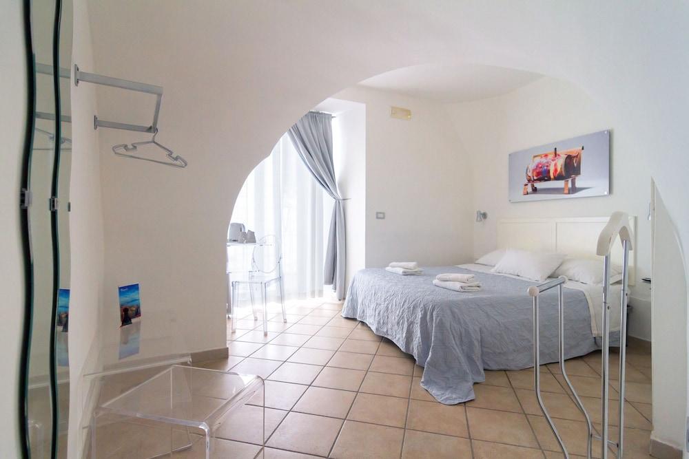 Maison Du La Rua (Adults Only) Naples Exterior photo